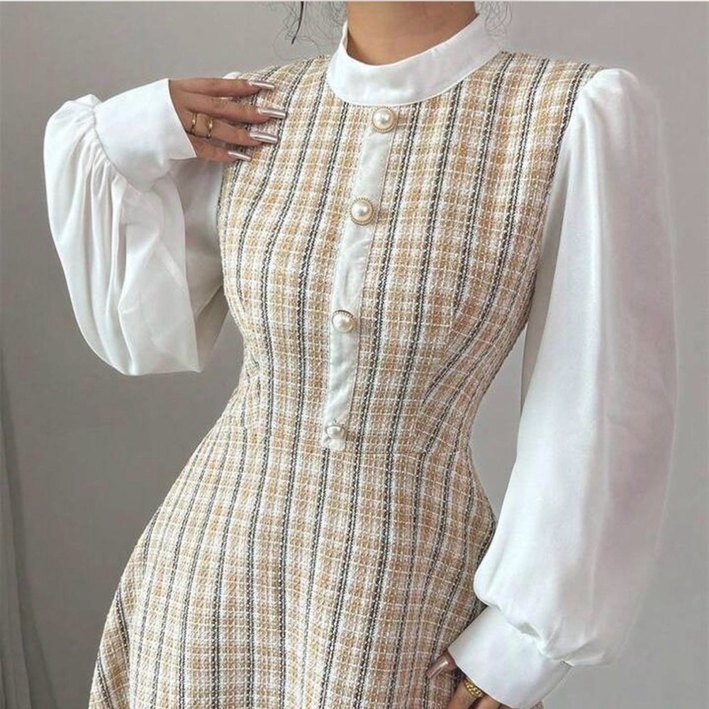 NWOT Elegant Plaid Long Sleeve Dress